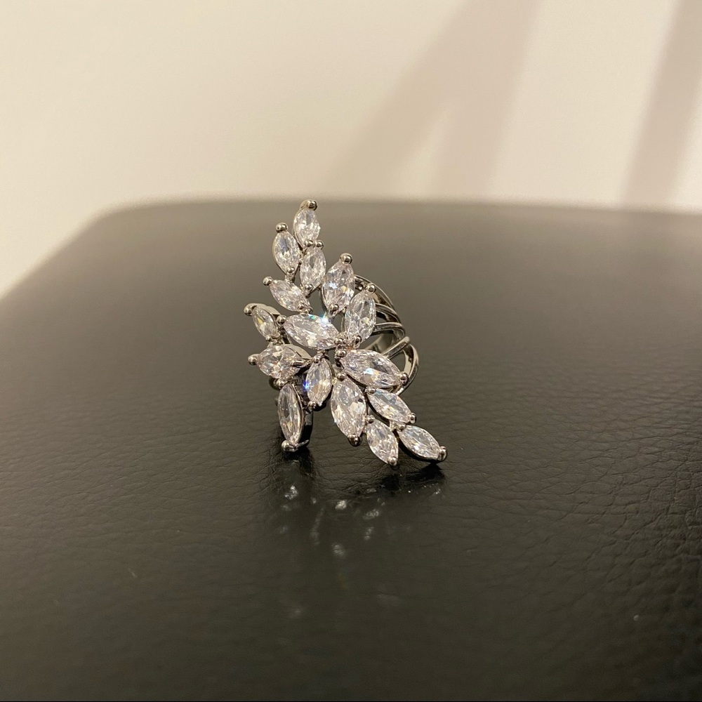 Express Flower Gemstone Silver Ring